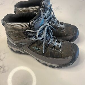 Keen Charcoal and Blue Outdoor Boots